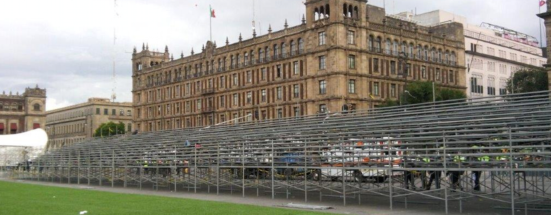 RENTA DE VALLAS PARA EVENTOS